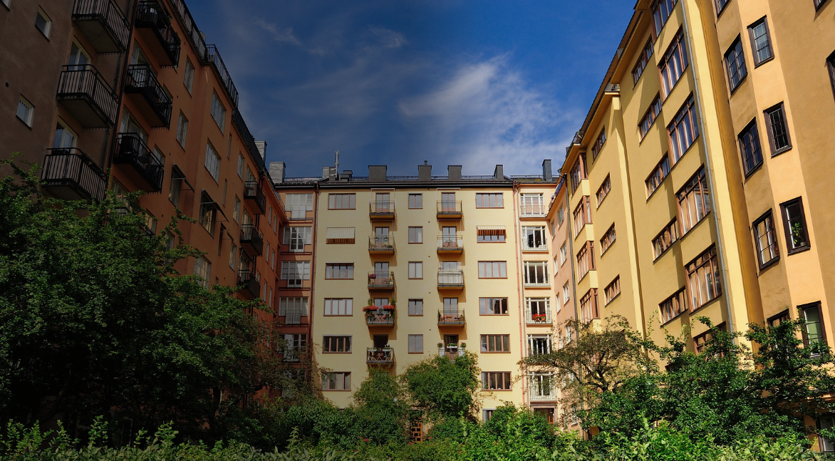 öppen-dörr-låsöppning-låsbyte
