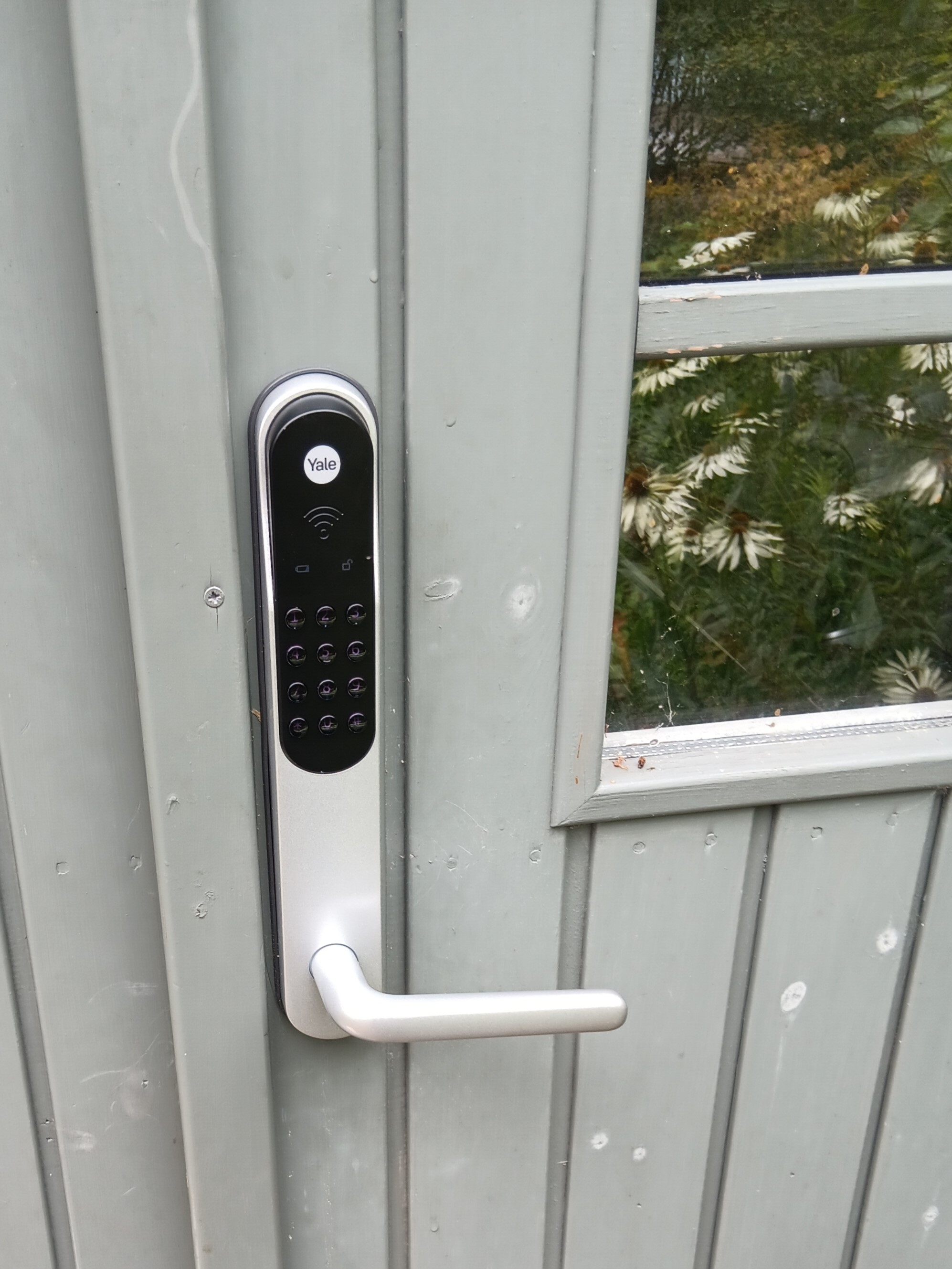 låsbyte-smartlås-yale-doorman